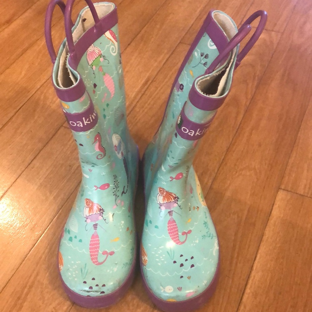 Adorable Oakiwear mermaid boots 💜🧜‍♀️ size 1